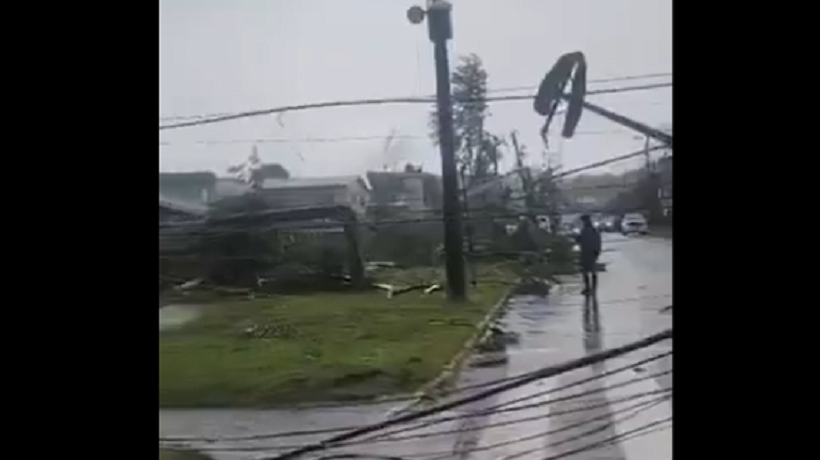 Declaran alerta roja en Puerto Varas tras tornado y confirman suspensión de clases
