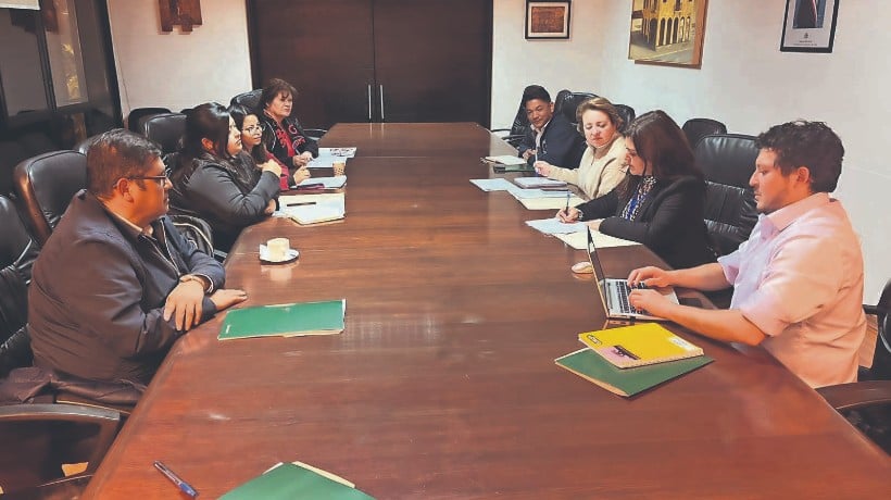 Comité político de partidos de Antofagasta se reúnen con el Gobierno