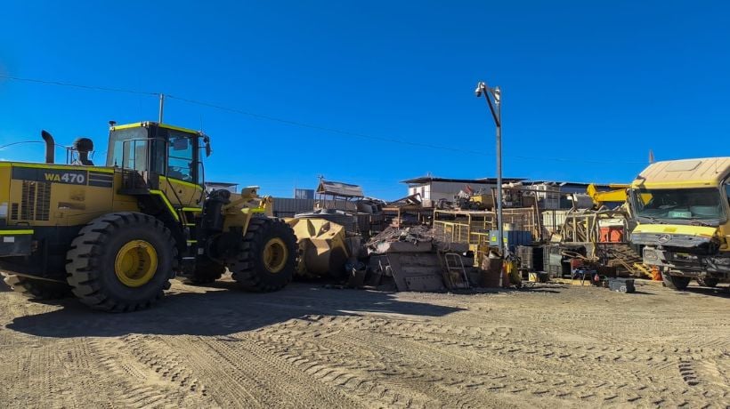 Bienes Nacionales inició desalojo de toma industrial en sector Puerto Seco en Calama: Más de 6.600 m² de terreno fiscal