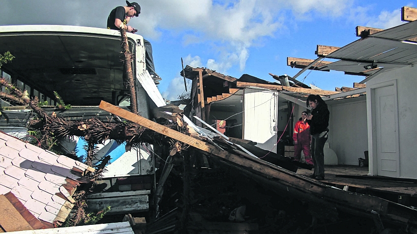 Estiman en US$8 millones los daños en Puerto Varas por el destructivo tornado