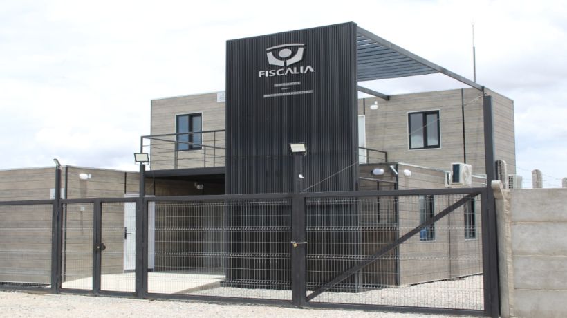 Detienen a dos sujetos por tráfico de 19 migrantes en la Zona Fronteriza de Colchane