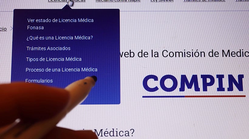 Municipio de Castro denuncia a la Fiscalía casos de licencias para viajes al exterior
