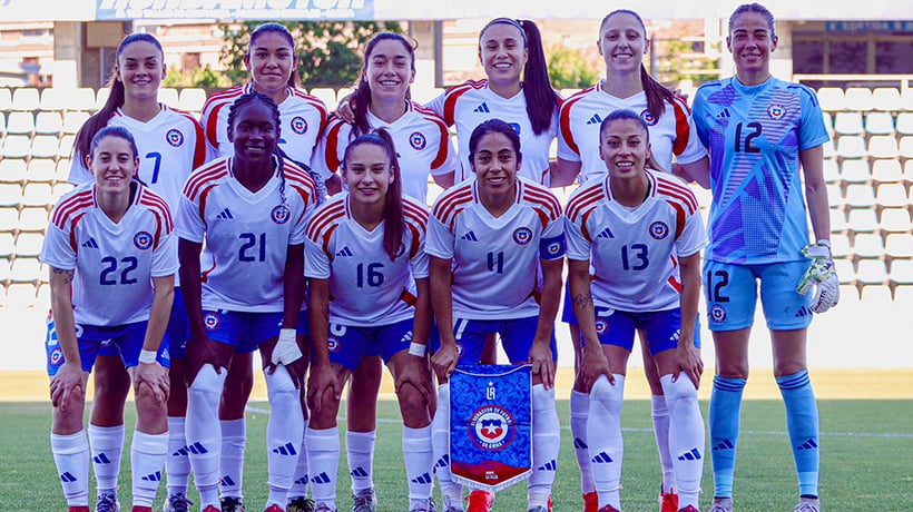 Con la iquiqueña Katerin Cubillos de titular: La Roja femenina venció por 3-0 al SE AEM en su primer amistoso