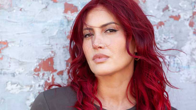 “Tiene seres oscuros al lado…”: la preocupante lectura de Latife Soto por presente de Karen Paola
