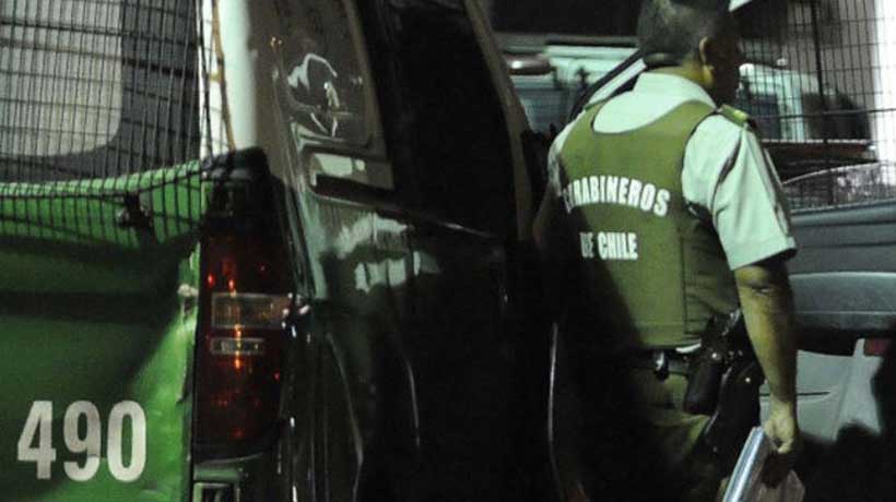 A punta de pistola roban vehículo a mujer en Viña del Mar: Carabineros busca a delincuentes