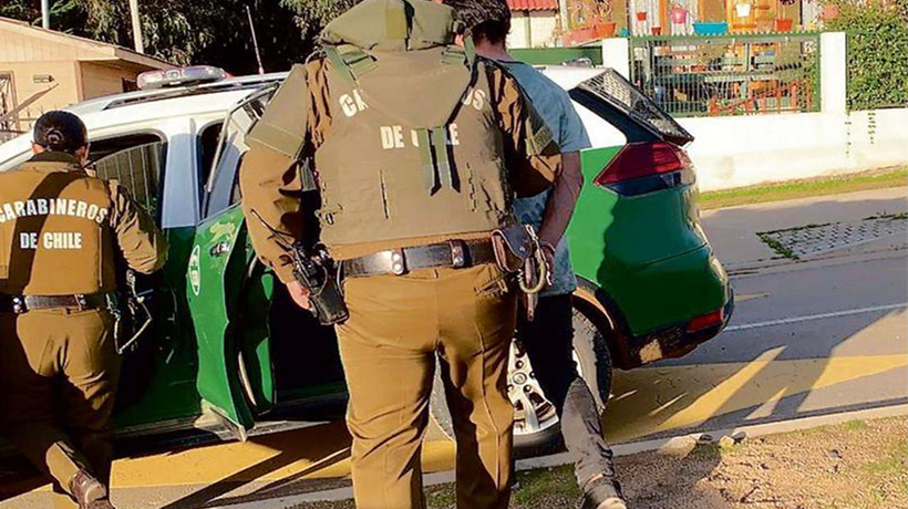Mandan a la cárcel a sujeto que atacó a dueña de casa con un cuchillo carnicero