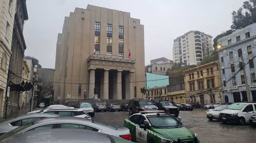 Mochila abandonada tenía juguetes: descartan bomba a las afueras de la Corte de Apelaciones de Valparaíso