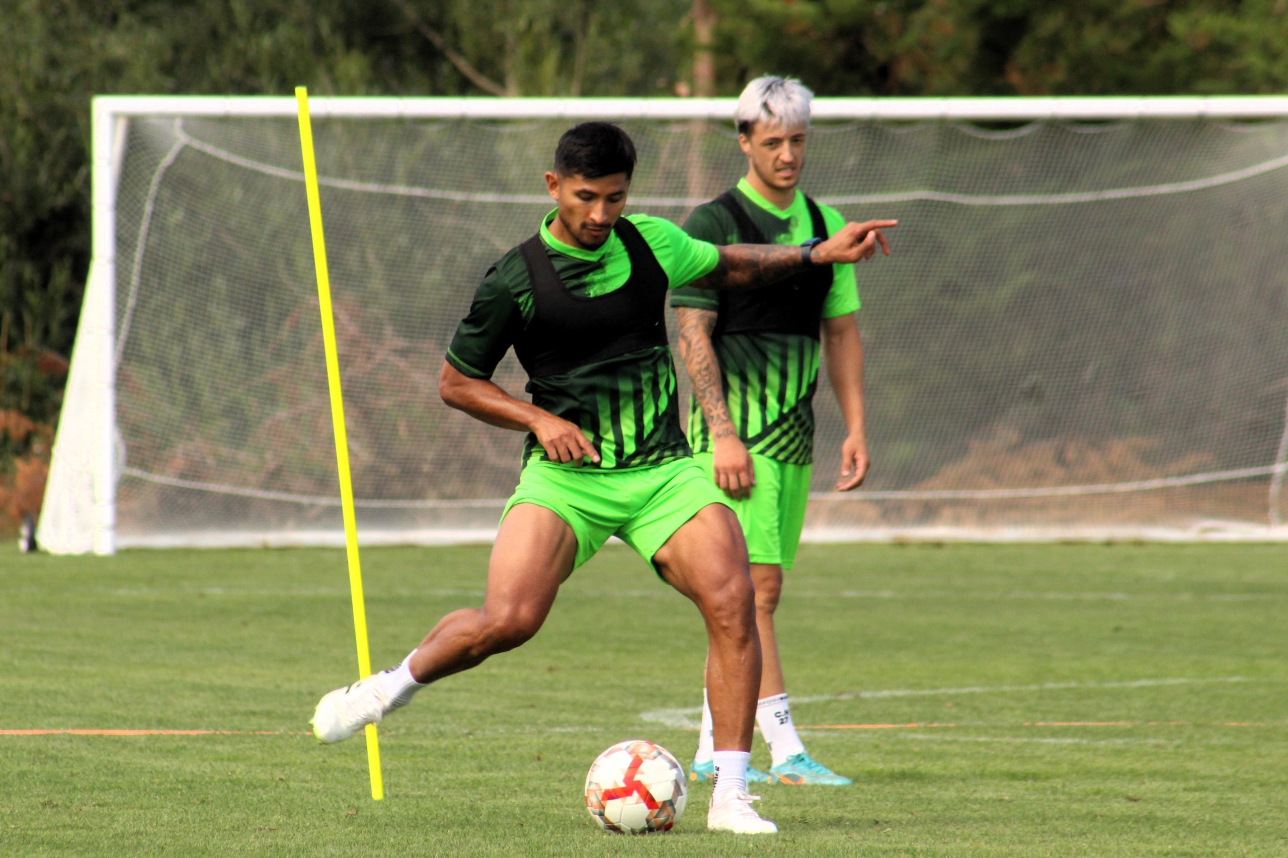 Deportes Temuco se mide esta tarde con el puntero de la Primera A