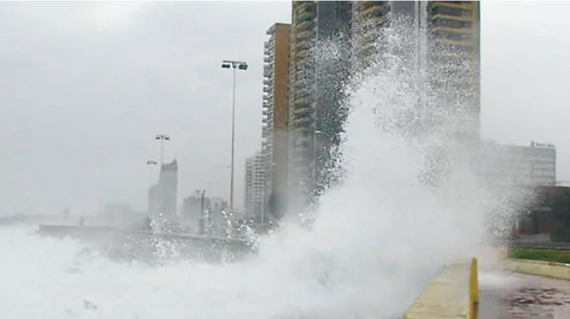 Intensas marejadas afectarán la costa de Antofagasta durante los próximos días