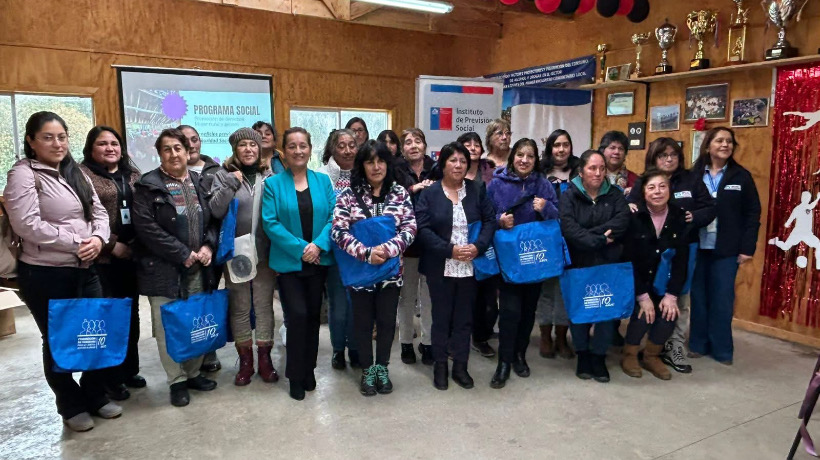Taller para mujeres rurales en Ancud impulsa habilidades digitales