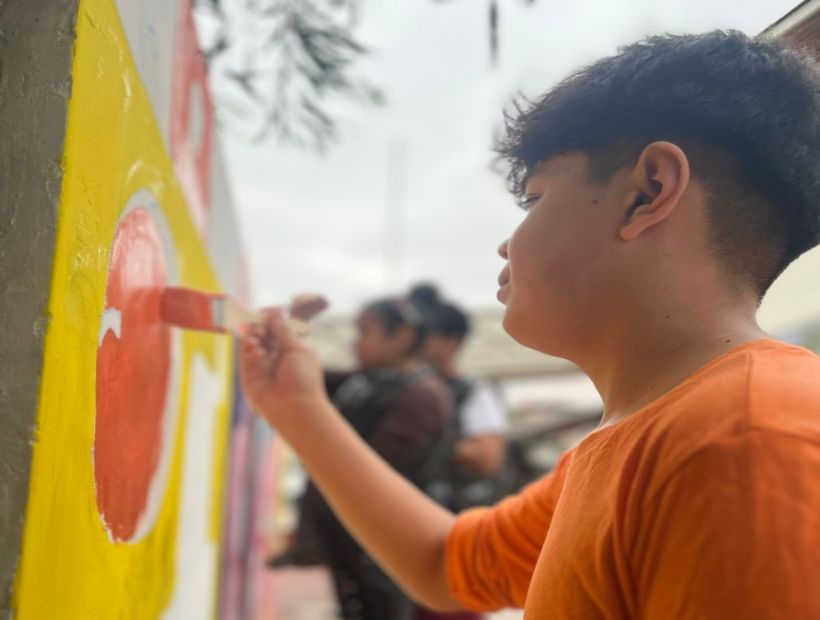 Estudiantes de Iquique exploran el arte a través de recados visuales