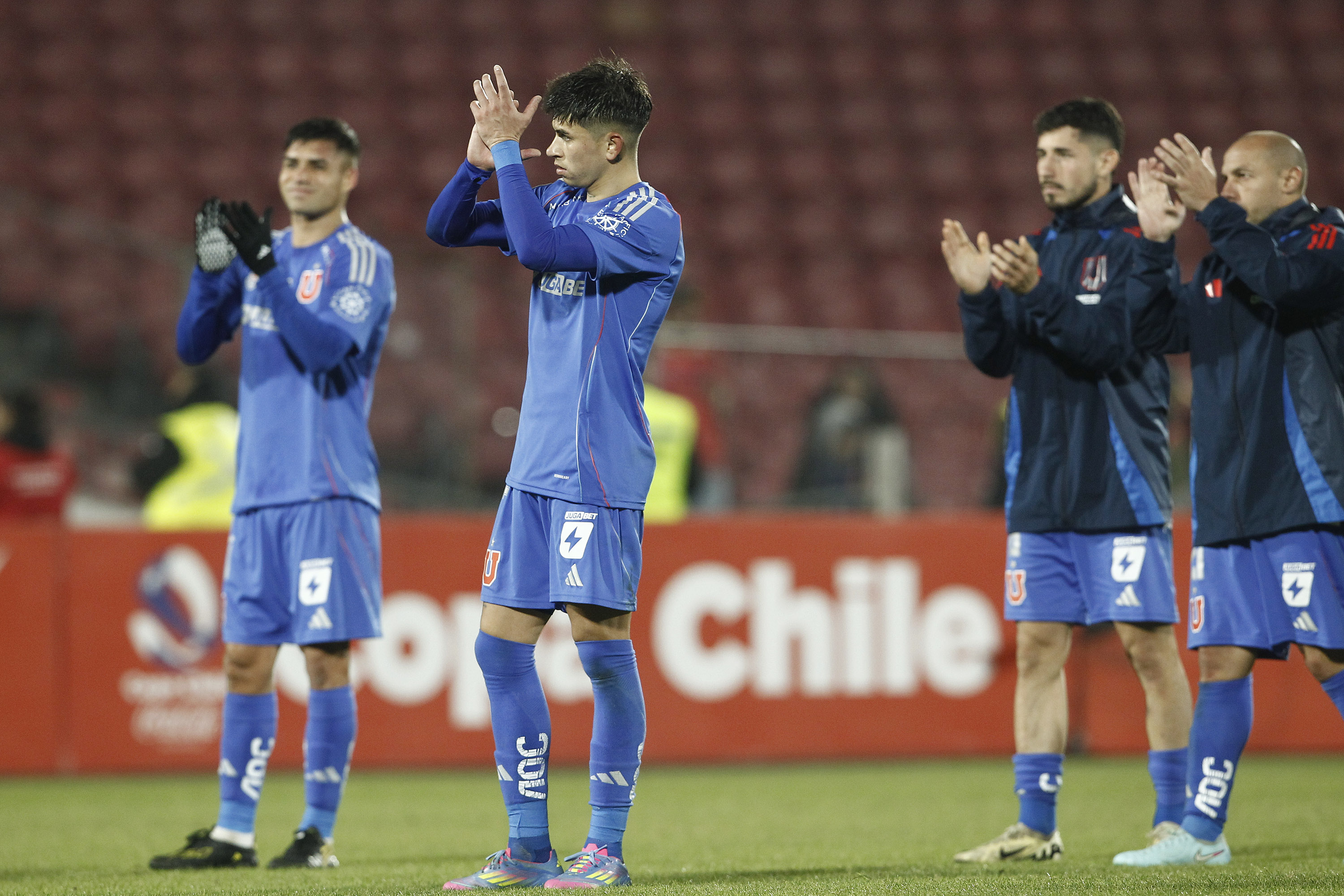 La U quedó fuera de la Copa Chile tras empatar ante Curicó Unido en el Estadio Nacional