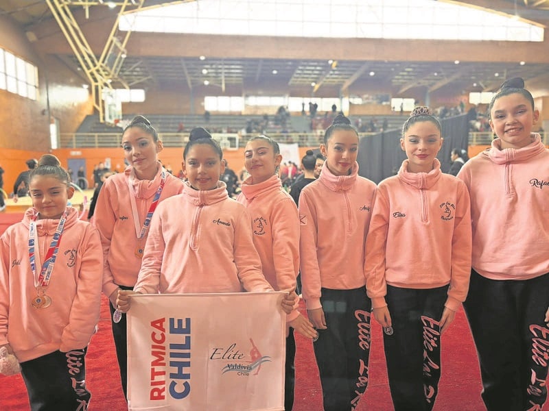Valdivianas destacaron en torneo de gimnasia en Nueva Imperial