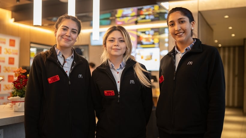 Arcos Dorados inaugura un nuevo McDonald’s y reafirma su compromiso como buen vecino en Concepción