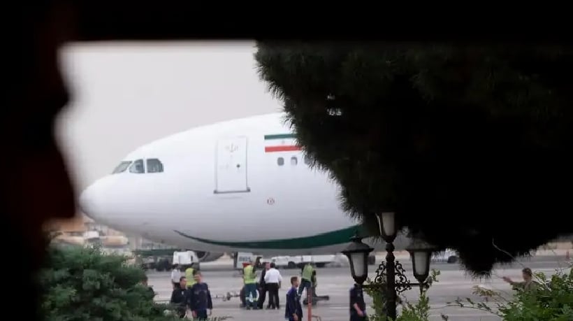 Aeropuerto internacional de Teherán suspende los vuelos en medio del ataque a Israel