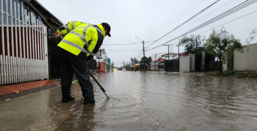 Anuncian lluvias intensas y riesgo de aluviones para la Región de Valparaíso este lunes