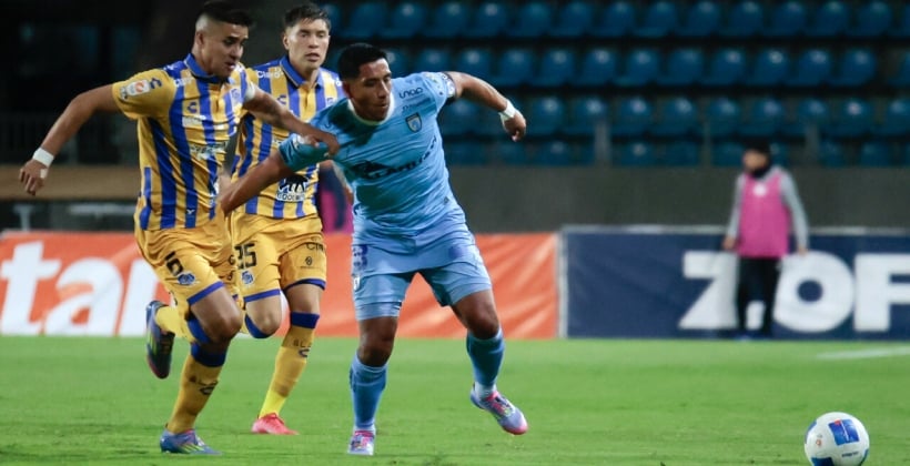 Everton ganó partido clave ante Iquique en el norte y se aleja de los últimos lugares