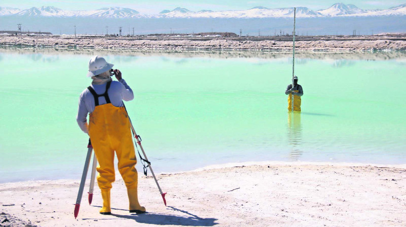 Cámara inicia discusión del informe que cuestiona acuerdo Codelco-SQM para explotar litio