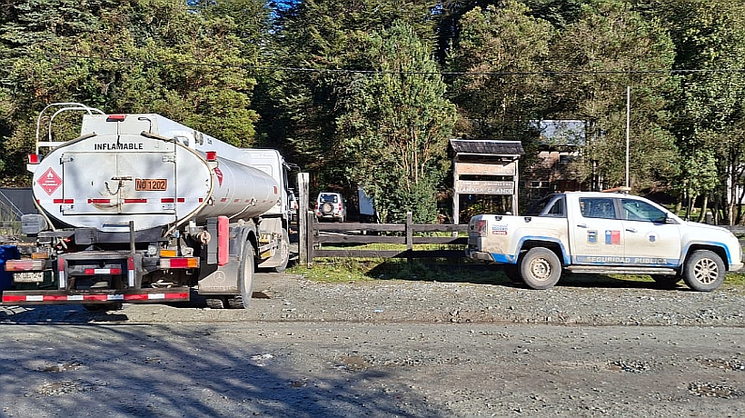 Llanada Grande en Cochamó recibió 10 mil litros de combustible para suministro eléctrico