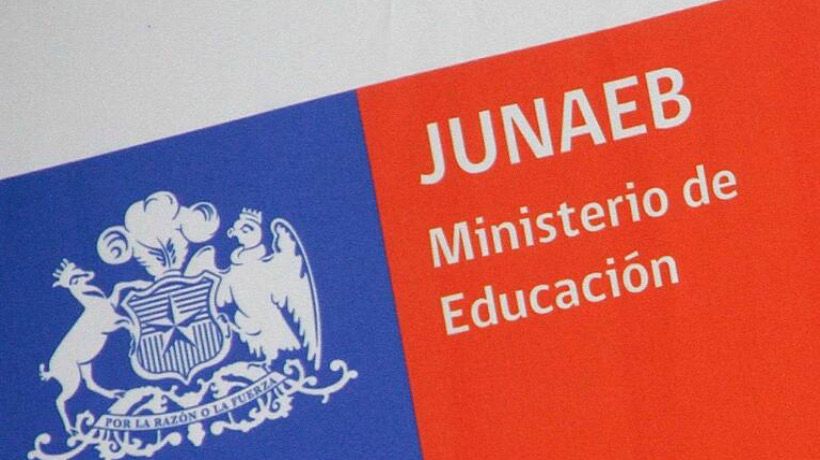 Alcaldesa de Hualaihué exige al Gobierno y Junaeb ampliar cobertura de Becas Territoriales