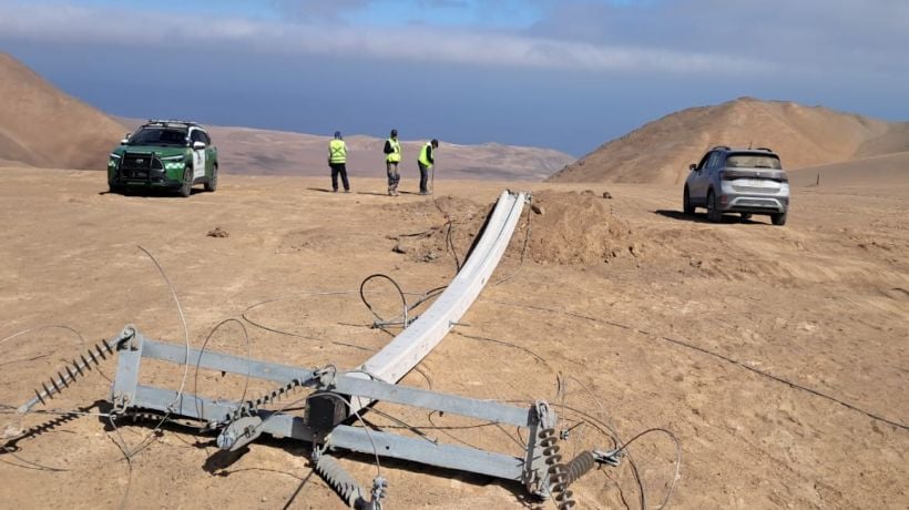 Nuevo ataque a la infraestructura eléctrica en Pisagua: derriban 11 postes y roban más de tres mil metros de cable de cobre