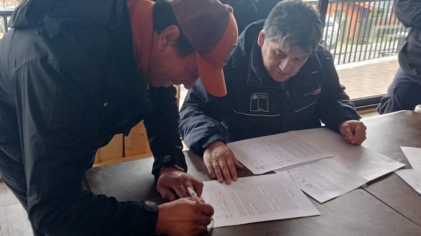 Pescadores de Los Lagos y Aysén firmaron acuerdo por las zonas contiguas