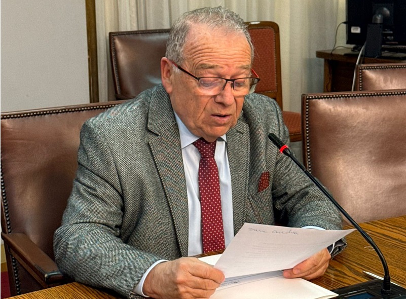 Diputado Berger solicitó mayor accesibilidad a becas y beneficios a niños y jóvenes egresados del Sename