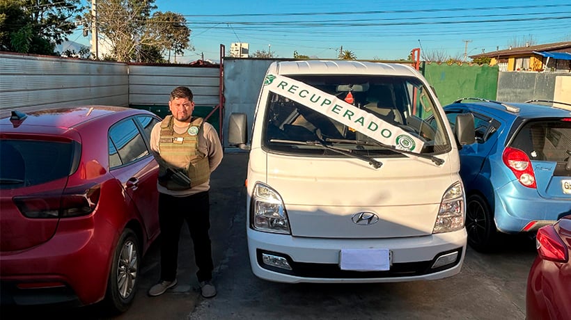 Dos vehículos que mantenían encargo por robo fueron recuperados en Viña del Mar