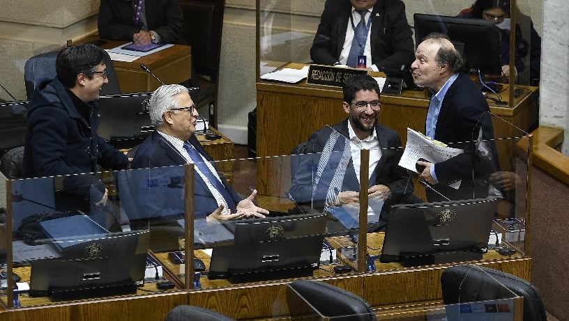Ministro Boccardo dijo que "el país avanza en pisos de dignidad" tras aprobación de nuevo salario mínimo
