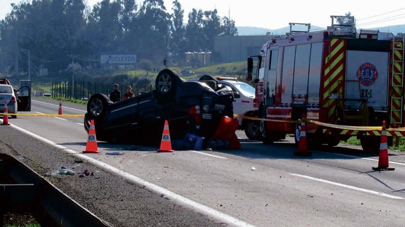Trágico volcamiento: muere una mujer embarazada que iba junto a sus 4 hijos