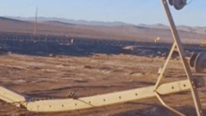 2.461 clientes sin luz en San Pedro de Atacama tras colisión de vehículo a postes del tendido eléctrico