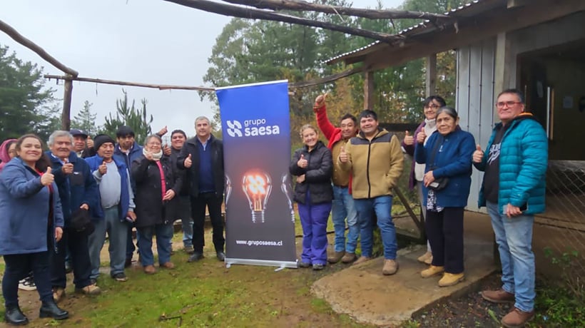 San Juan de la Costa: inauguran moderna instalación eléctrica en la sede del sector rural Huitrapulli