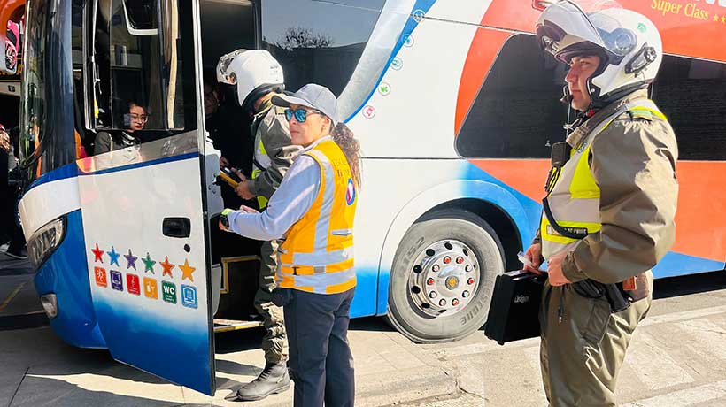 Carabineros refuerza controles de tránsito en la Región de Valparaíso por fin de semana largo