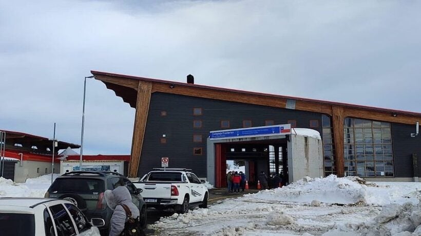 Reabren paso fronterizo Pino Hachado tras nevadas