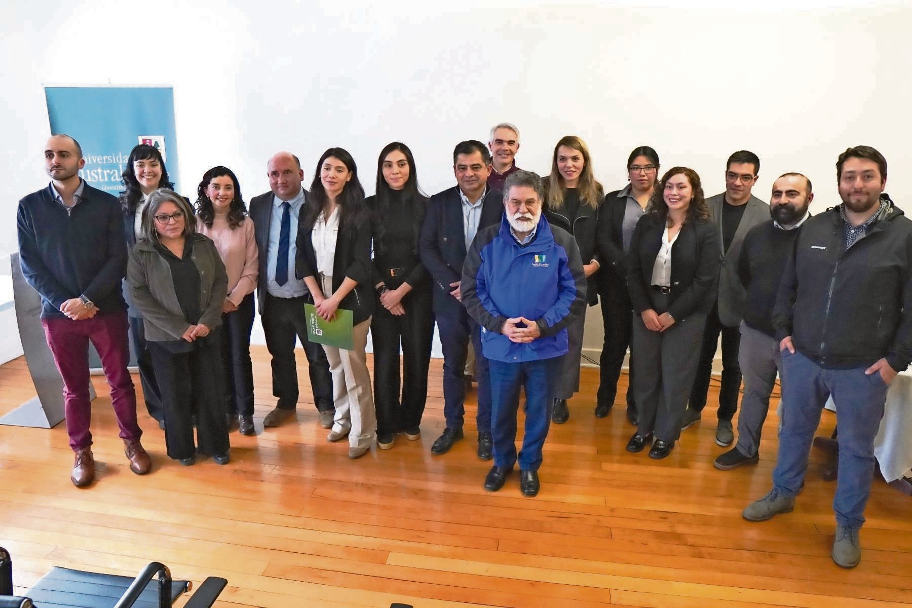Estudiantes de postgrado UACh reciben becas por parte de proyecto FIC del Gore