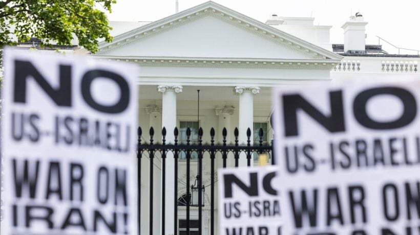 La Casa Blanca insiste en un cambio de régimen si Teherán no apoya una solución pacífica