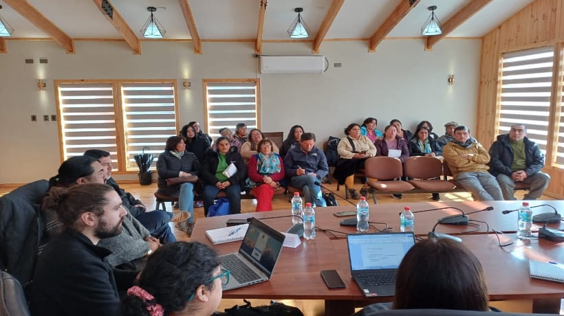 Gobierno, Municipios y comunidades indígenas fortalecen trabajo conjunto en Mesa Biterritorial de Puqueldón y Chonchi