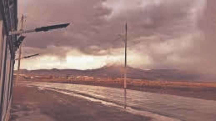 Anuncian leves precipitaciones y viento en zona costera de Antofagasta