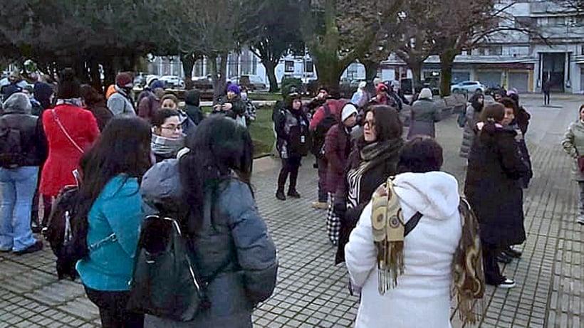 “No hacemos mal a nadie”: El reclamo de feriantes de Osorno por recientes fiscalizaciones
