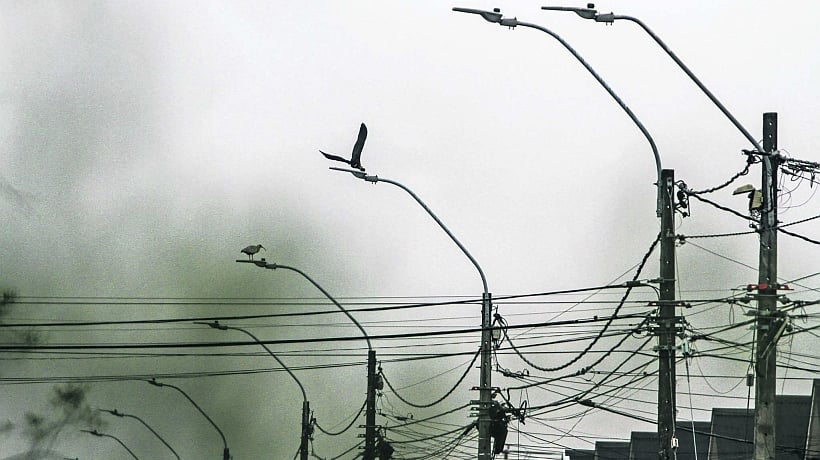 Acusan problemas de luz en poblaciones de Puerto Montt