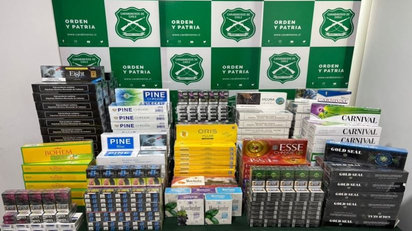 Detienen a dos sujetos por contrabando de más de tres mil cajetillas de cigarrillos en Alto Hospicio