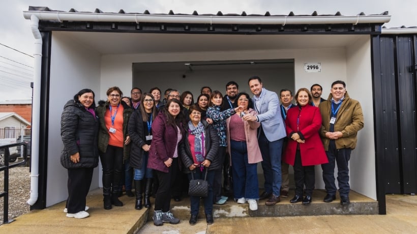 Municipio de Puerto Montt recibió las llaves del nuevo Cecosf Llanos de Tenglo