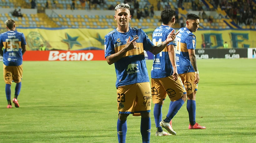 Diego Hernández, el primer finiquitado en Everton