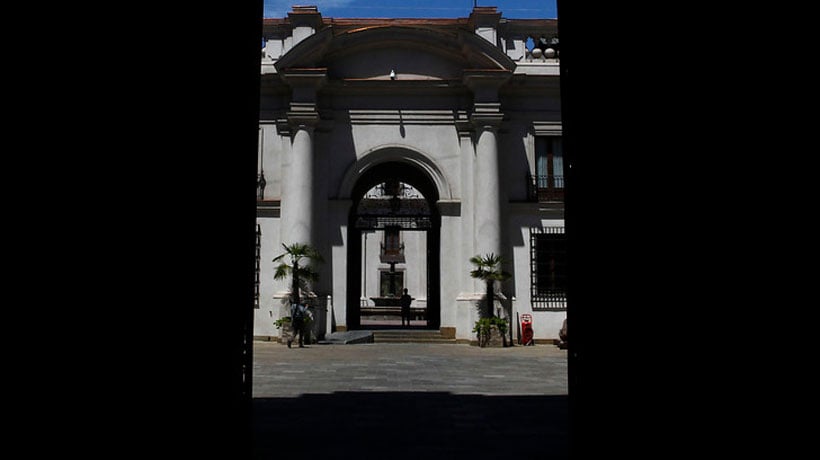 Gobierno reportó caída del 15% en licencias médicas tras informe de Contraloría