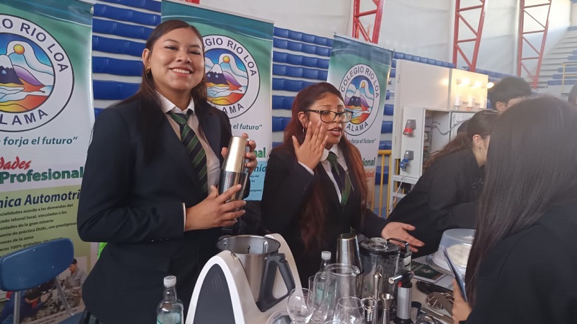 Liceo Bicentenario Colegio Río Loa: 32 años impulsando la educación técnico profesional