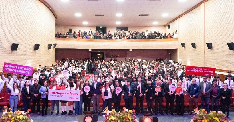 Spence | BHP entrega beca al 22% de los estudiantes de educación media de Mejillones