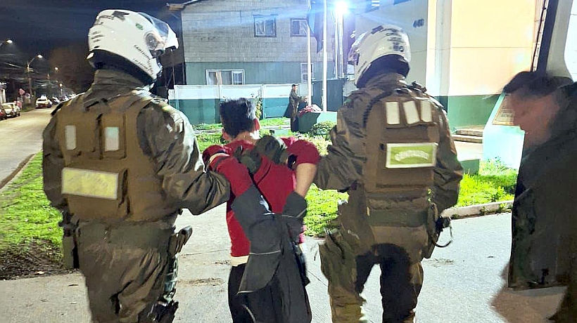 Hampón se lanzó a un barranco en Rahue para evitar control de identidad