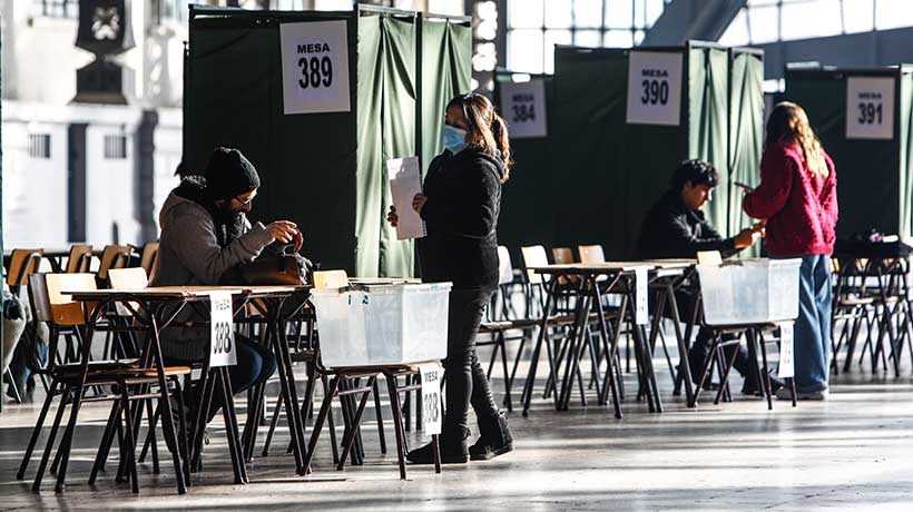 “La ley es clara”: seremi recuerda los derechos laborales durante elecciones primarias