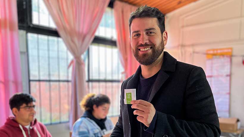 Diego Ibáñez tras votar en la primaria en Quilpué: “Nos estamos jugando un futuro progresista”