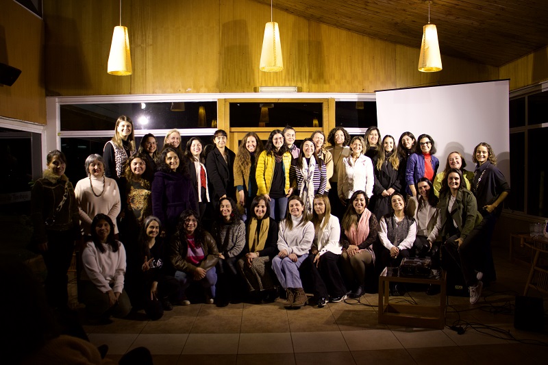 Mujeres Visibles cierra una etapa y proyecta una comunidad de liderazgo femenino en Los Ríos